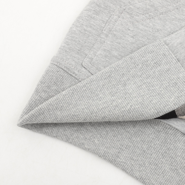 ブランドパーカー角部分ディテール